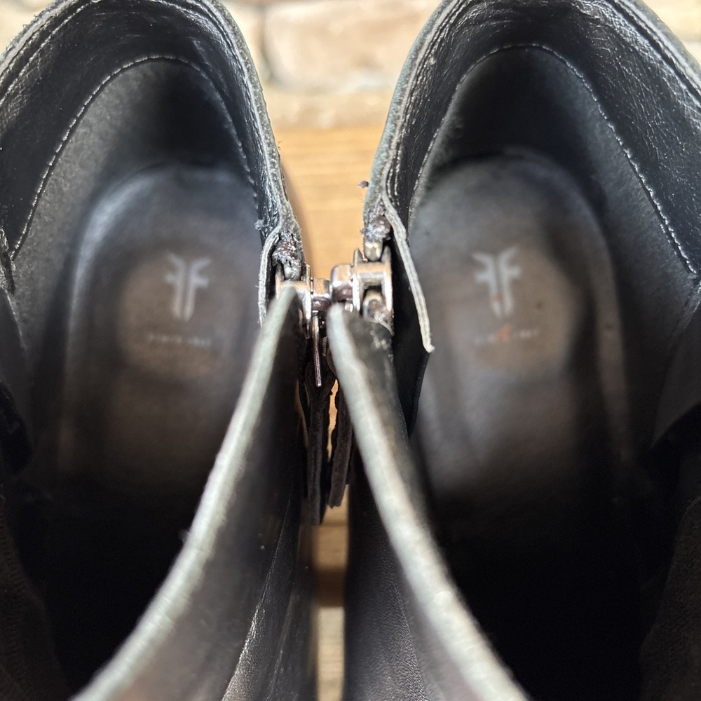 Frye Judith Double Zip Booties, Black Leather, Women's 7 EUC - Picture 12 of 12